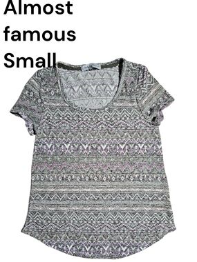 Almost Famous Gray and Lavender Patterned Scoop Neck Tee